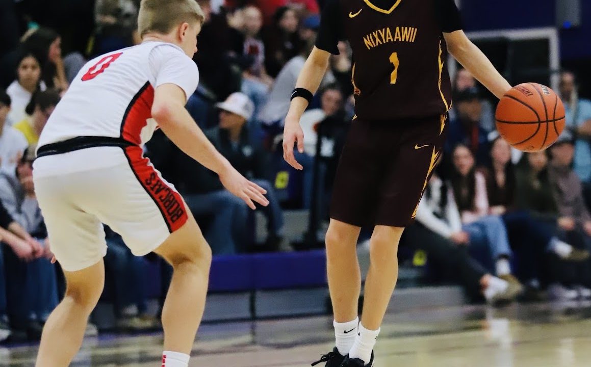 Union rallies to beat Nixyaawii for OOL district title 