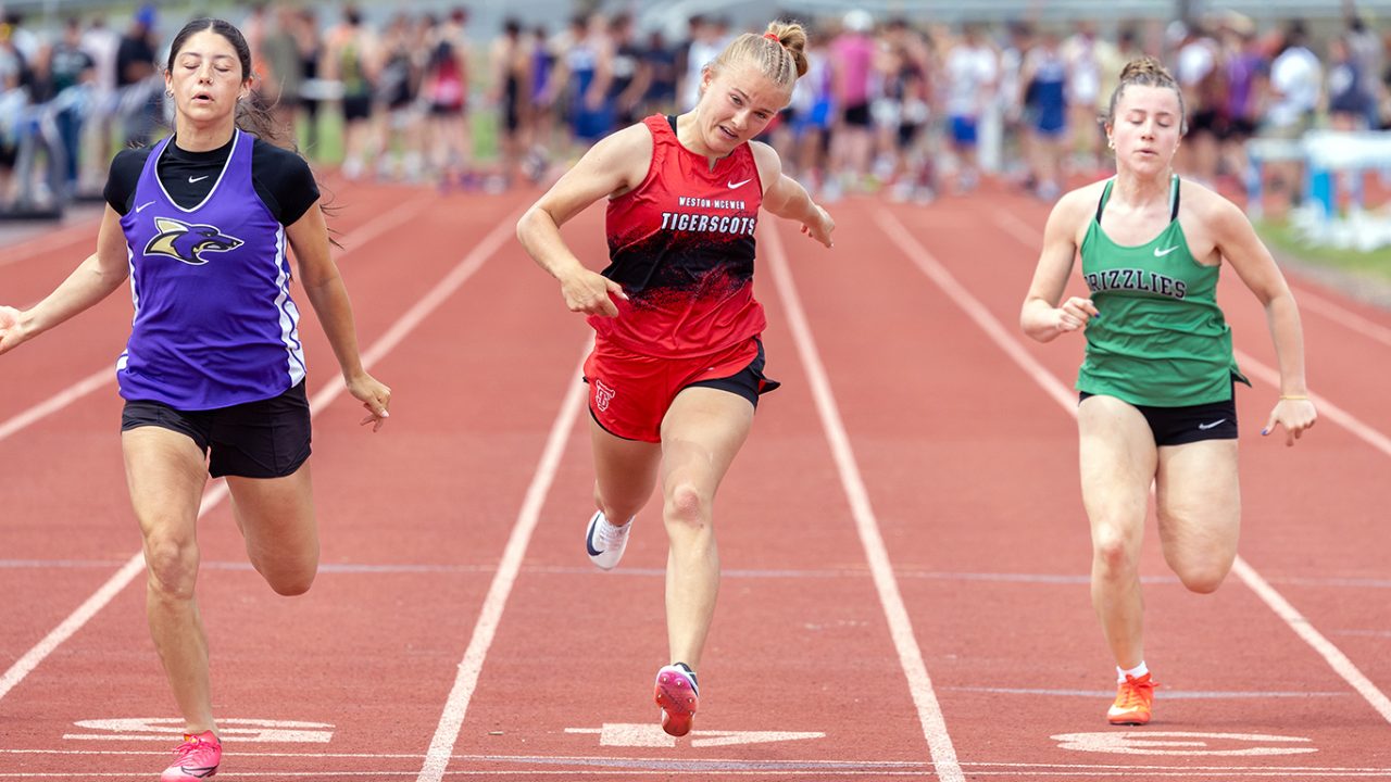 Hall a double winner at Columbia River Invite